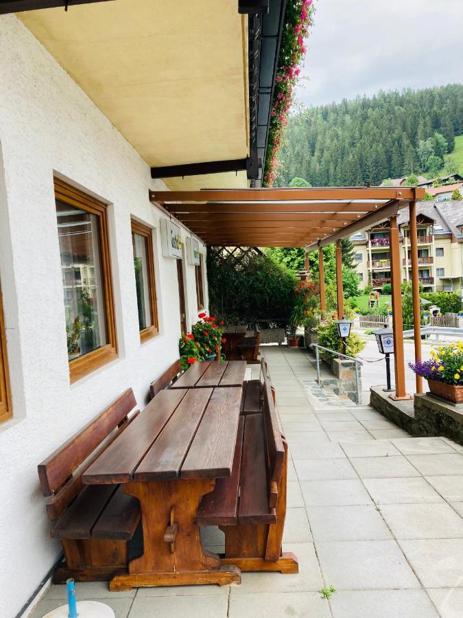 Moserwirt Pension Sankt Veit an der Glan Eksteriør bilde